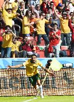 Netherlands beat Australia 3-2