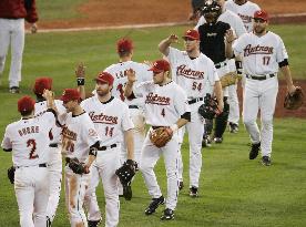 Astros take 2-1 lead in NL Championship Series