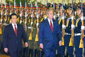 Bush pushes China for religious freedom, IPR protection