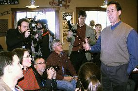 Day before GOP's Iowa caucuses