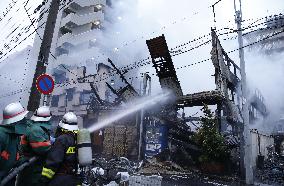 At least 2 killed in predawn fire at hostels in Kawasaki