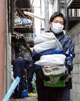 Kyoto resorts to enforcement to deal with "garbage house"