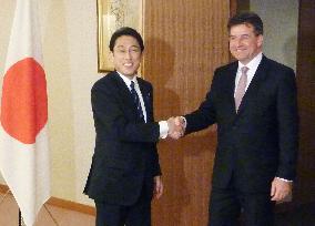 Japan, Slovakia agree int'l community must work harder vs. terrorism