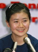 Ai-chan edges toward Olympic table tennis qualification