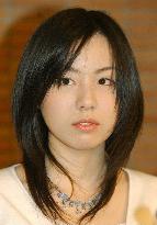 (1) Risa Wataya