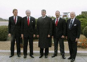 U.S. evangelist arrives in N. Korea