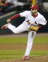 Cardinals win over Mets in Game 3 of NLCS