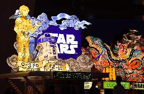 "Star Wars" nebuta float appears in Aomori