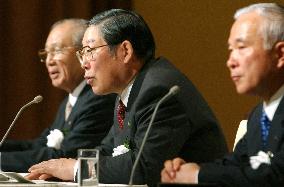 Business leaders voice concern over rise in yen