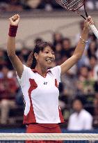 (1)Japan secures World Group spot in 2004 Fed Cup