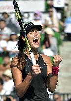 Ivanovic wins Pan Pacific Open