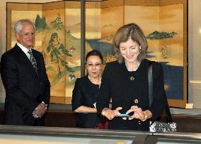 U.S. envoy Kennedy visits Nagoya