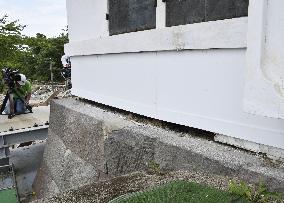 Hirosaki Castle tower raised to reconstruct stone walls