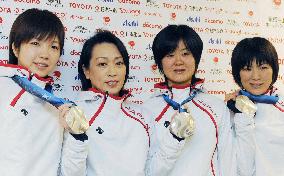 Japan's sivler medalist skaters speak at press conference