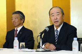 Japan oil distributor Idemitsu to buy 33% stake in rival Showa Shell