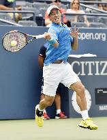 Nishikori crashes out in first round of U.S. Open