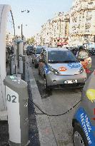 Electric car-share scheme in Paris
