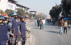 Maoists shut down Nepal on 1st day of 3-day general strike