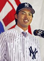 Igawa debuts as New York Yankee