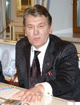 Ukrainian president to extend invitation to Koizumi
