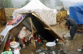 Scenes from Pakistan's quake-hit Muzaffarabad