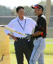Former Buffalo Taguchi dreams of managing in U.S.