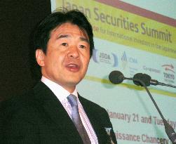 Takenaka urges European investors to turn attention to Japan