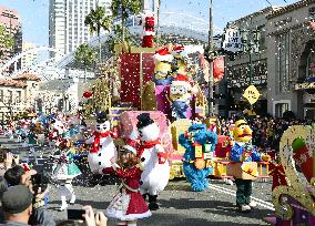 USJ starts pre-Christmas event with parade, world-record tree