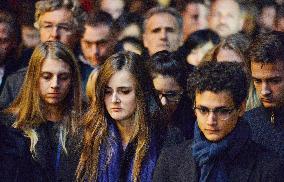 SNAPSHOT: Memorial services for terror victims held around world