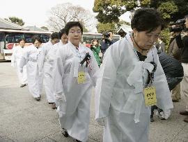 Ceremony held for returning of remains of Korean soldiers