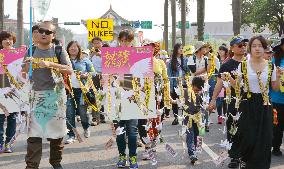 Antinuclear groups stage protests across Taiwan