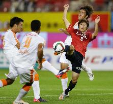 Kashima's Doi tries to score in scoreless J-League game vs Shimizu