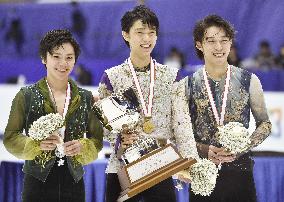 Imperfect Hanyu wins 4th straight nationals