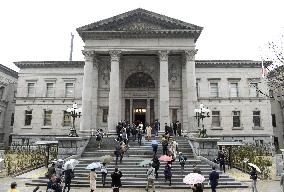 Main door of Osaka library opens for 1st time in 54 years