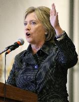 Clinton calls for solidarity against terrorism