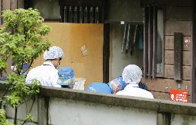 Investigators search house of man committing suicide in shinkansen