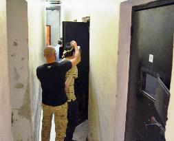 Ex-Islamic State member enters cell in Damascus