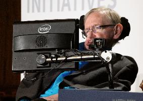 Hawking to join quest for extraterrestrial life