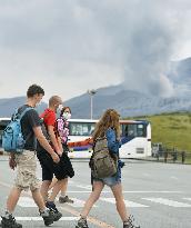 Mt. Aso continues spewing smoke day after eruption