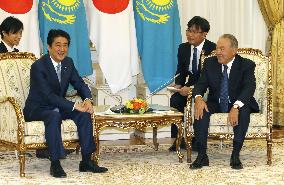 Japanese PM Abe meets Kazakhstan Pres. Nazarbayev