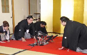 Kakuryu promoted to sumo's 2nd-highest rank