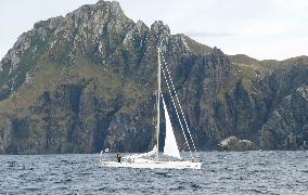 (1)Horie on solo voyage passes Cape Horn