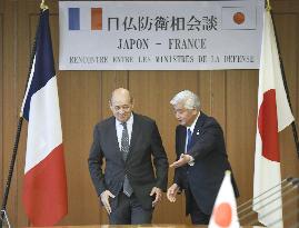 Japan, France defense ministers confirm need to form procurement deal