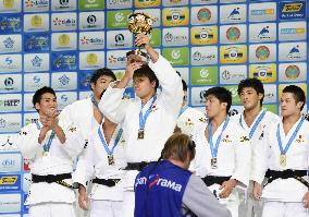 Japan wins gold in World Judo Championships team competition