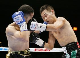Takayama successfully defends title with TKO