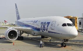 ANA, JAL say software error poses no problem for their Boeing 787s