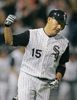 Iguchi homer helps White Sox win 2nd straight in AL series