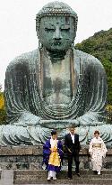 Obama visits Kamakura, his place of memories