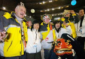 (2)Special Olympics Nagano games end