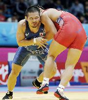 Kanakubo wins silver in men's Greco-Roman 75 kg